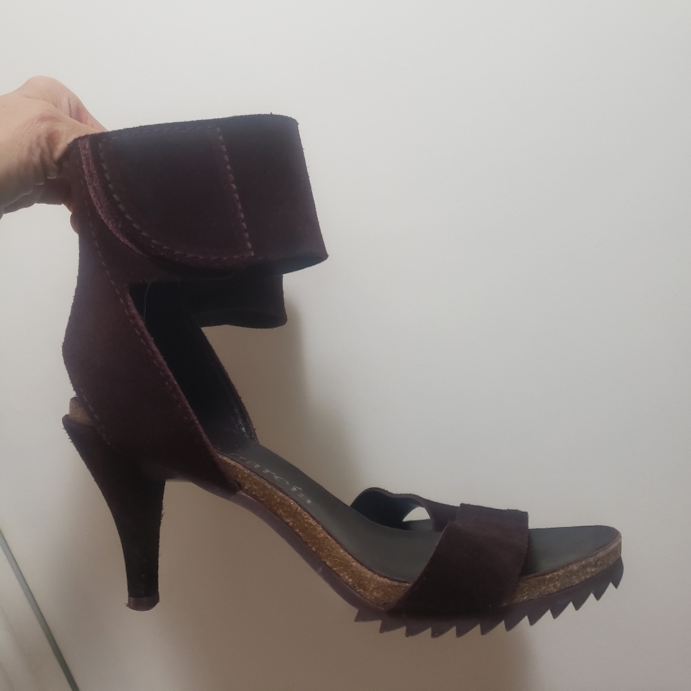 Pedro Garcia Yola Heels Cuffed Ankle Port lame Suede Size 7